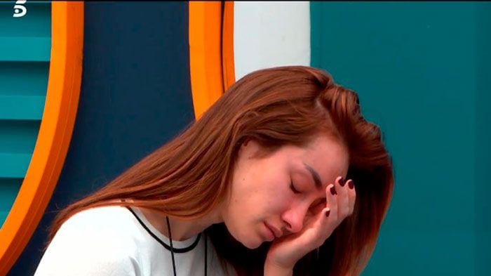 Adara terminó llorando desconsolada tras esta nueva discusión