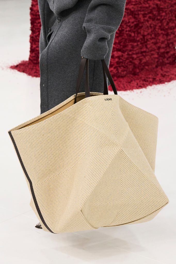 Consejos virales para limpiar tus bolsos y mantenerlos como nuevos