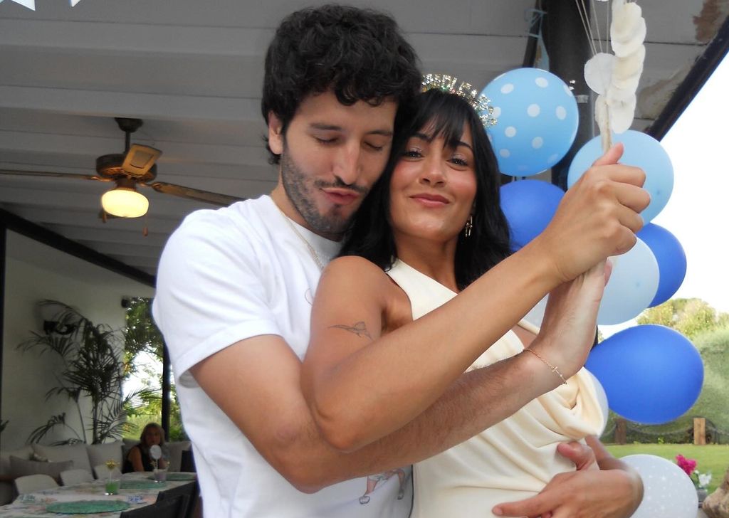Aitana celebró sus 25 años junto a Sebastián Yatra.
