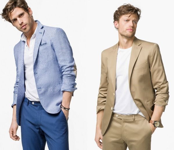 Americana de sarga en color beis, de Massimo Dutti.
