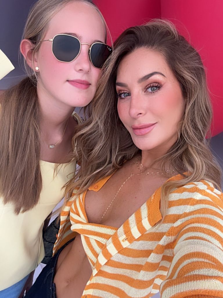 En esta ocasión no las acompaña Elissa Marie, la hija mayor de Geraldine con Gabriel Soto.