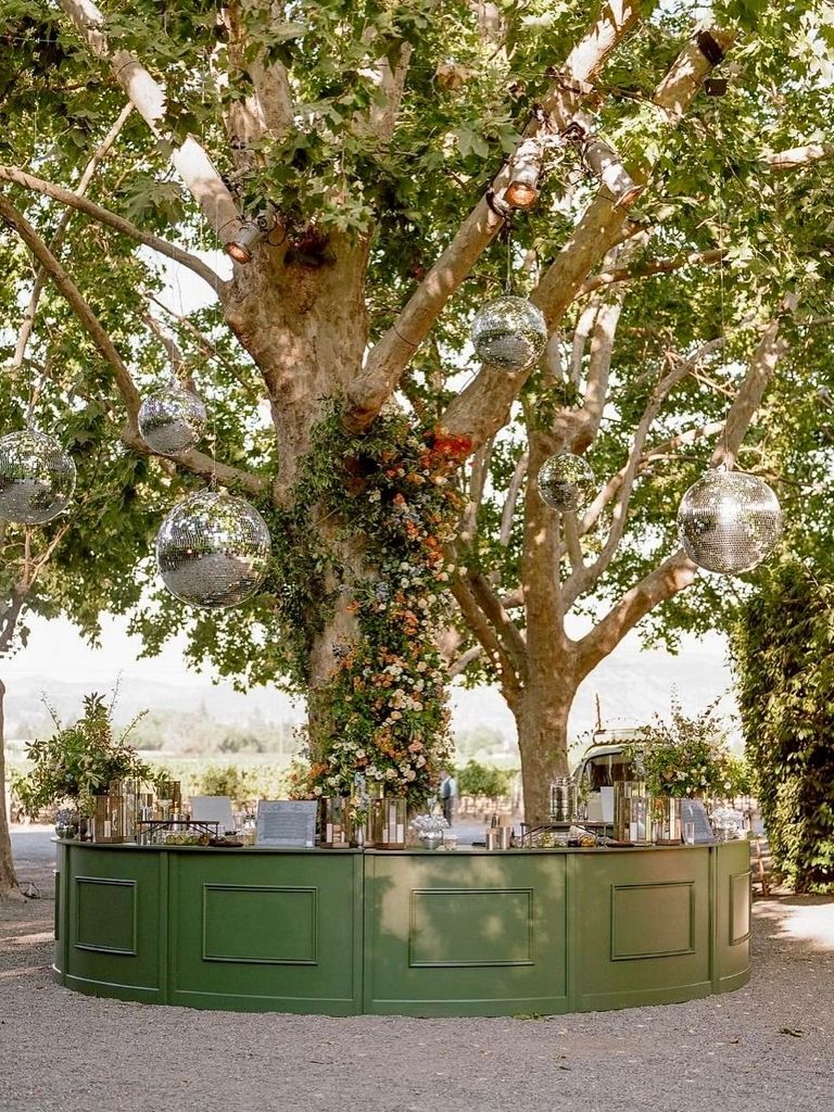 Decoración barra de aperitivo para bodas árbol