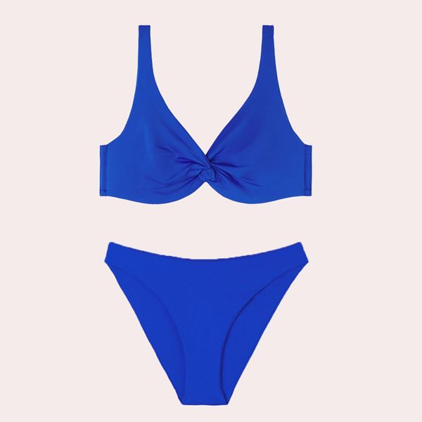 bikini nudo