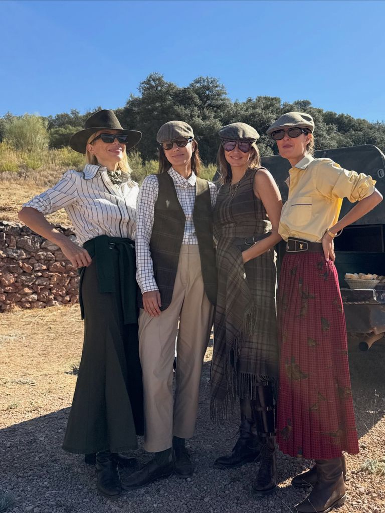 Los looks de campo de Sassa de Osma con sus aigas aristócratas