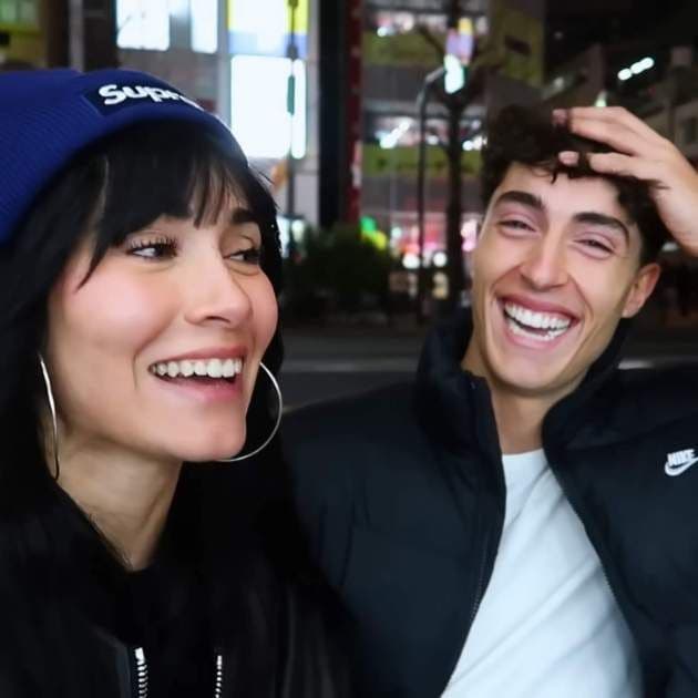 Aitana Ocaña y Plex, juntos en Japón