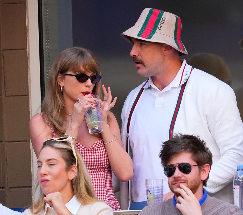 Taylor Swift y Travis Kelce en la final del US Open 2024.