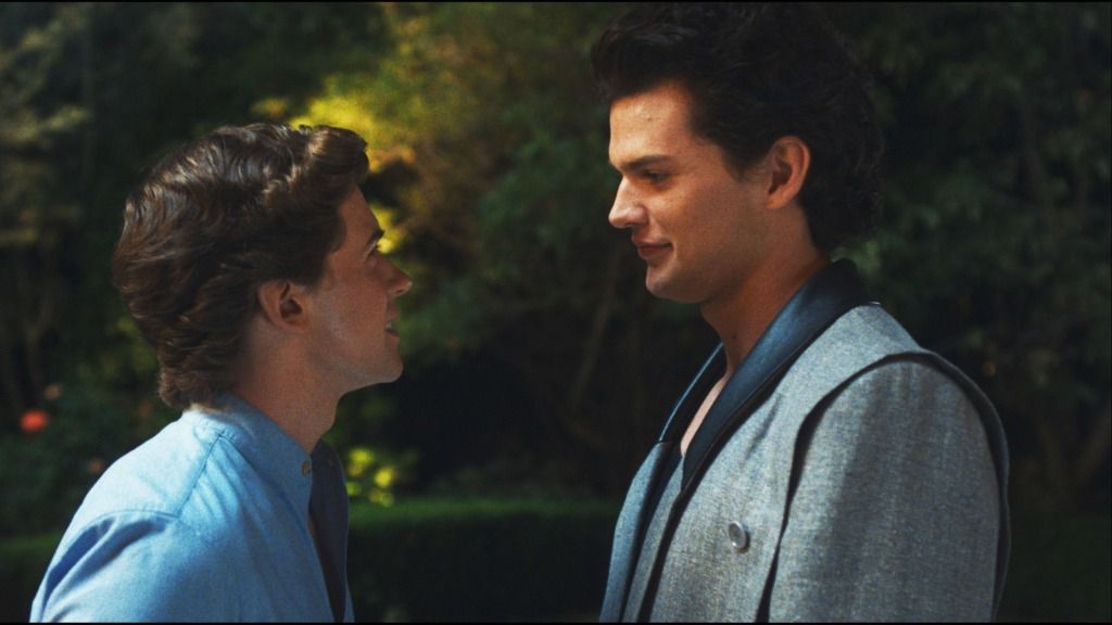 Bret se obsesiona con Robert