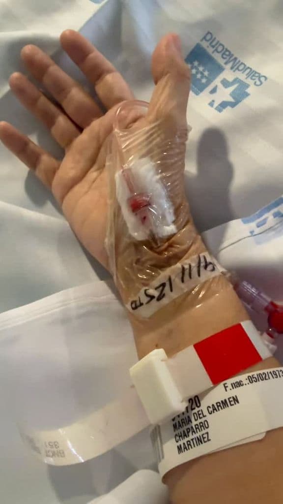 Carme Chaparro en el hospital