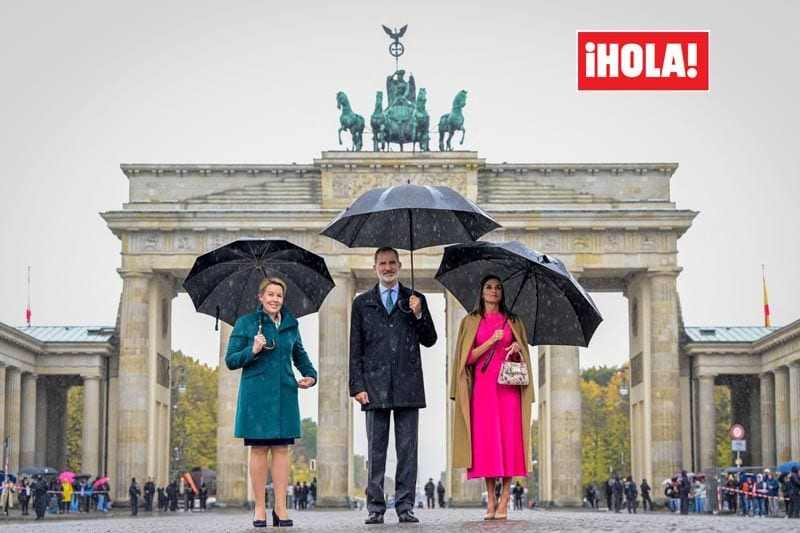 Los Reyes con la alcaldesa de Berlín 