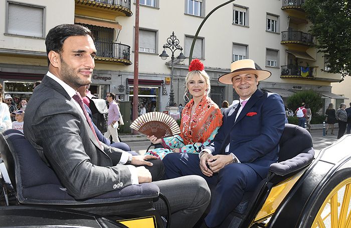 Eugenia martínez de Irujo y Narcis Rebollo con Manuel Vega