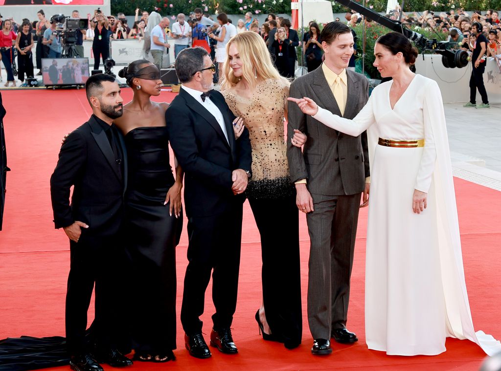 Harris Dickinson,  Nicole Kidman,  Sophie Wilde y Antonio Banderas 