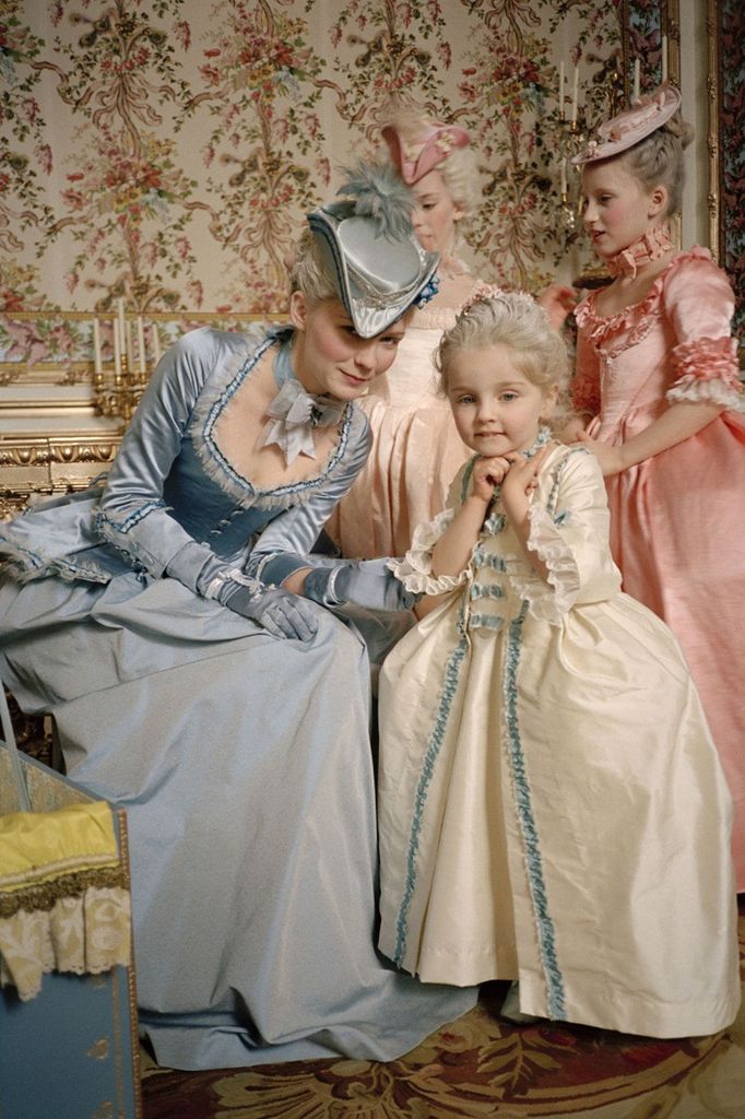 20 años desde que Marie Antoinette ganó mejor vestuario en los Oscar y enamoró a toda una generación