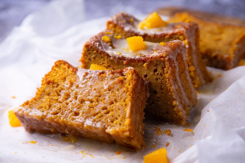 Bizcocho vegano de naranja