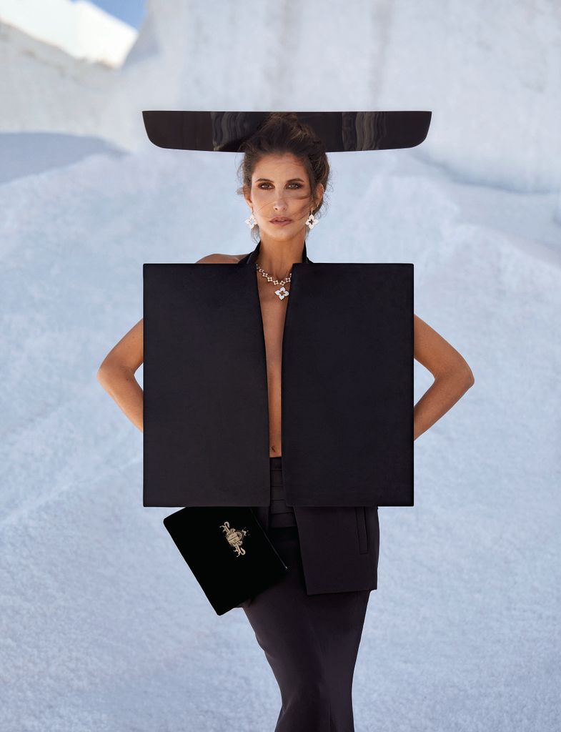 Portada FASHION diciembre 2025 con Inés Domecq