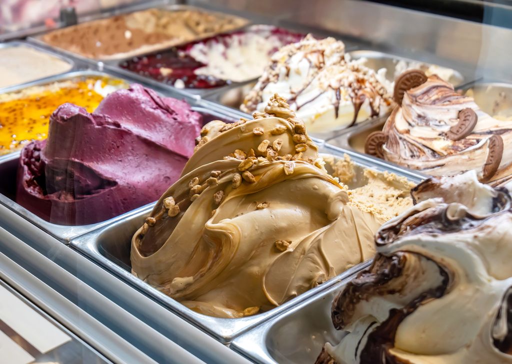 Sabores clásicos y menos convencionales, todo tiene cabida en el 'universo helado'.
