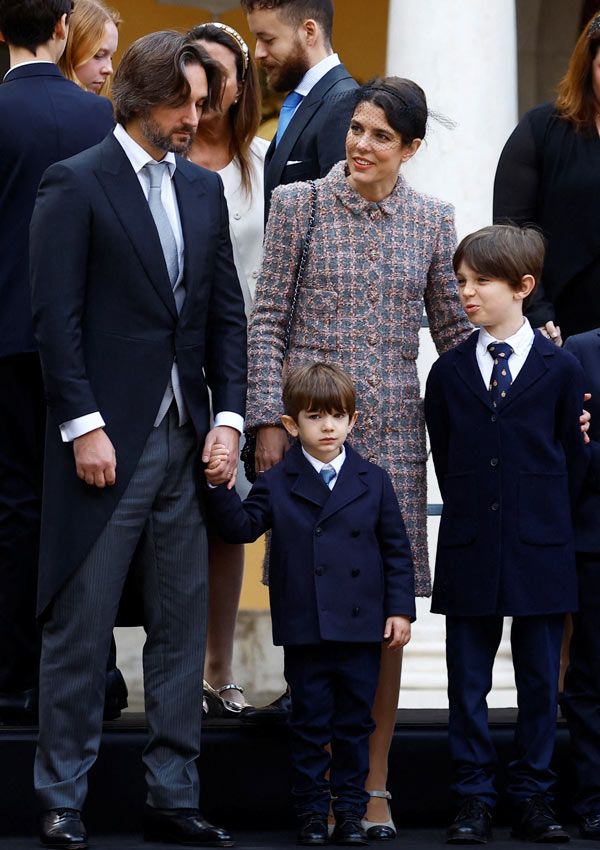 Carlota Casiraghi con vestido de tweed en el Día Nacional de Mónaco