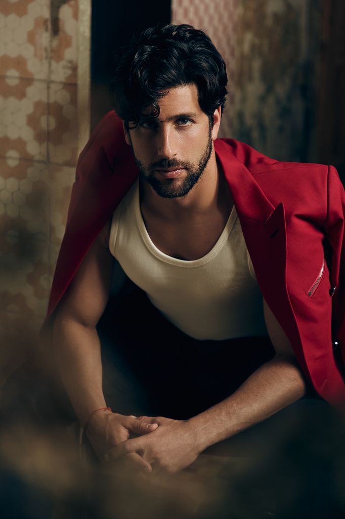 Fotógrafo @eduardoaros | Grooming @aleromua | Styling : @Sri.styling