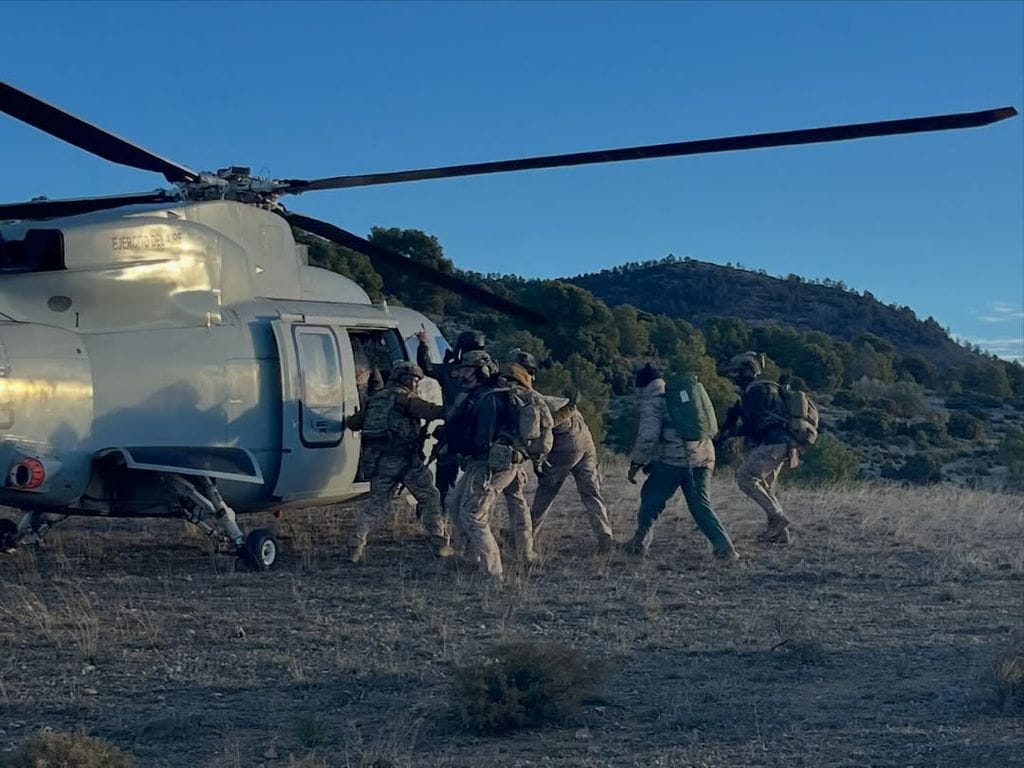 Los futuros oficiales pusieron en práctica técnicas de supervivencia, evasión, resistencia ante captura 