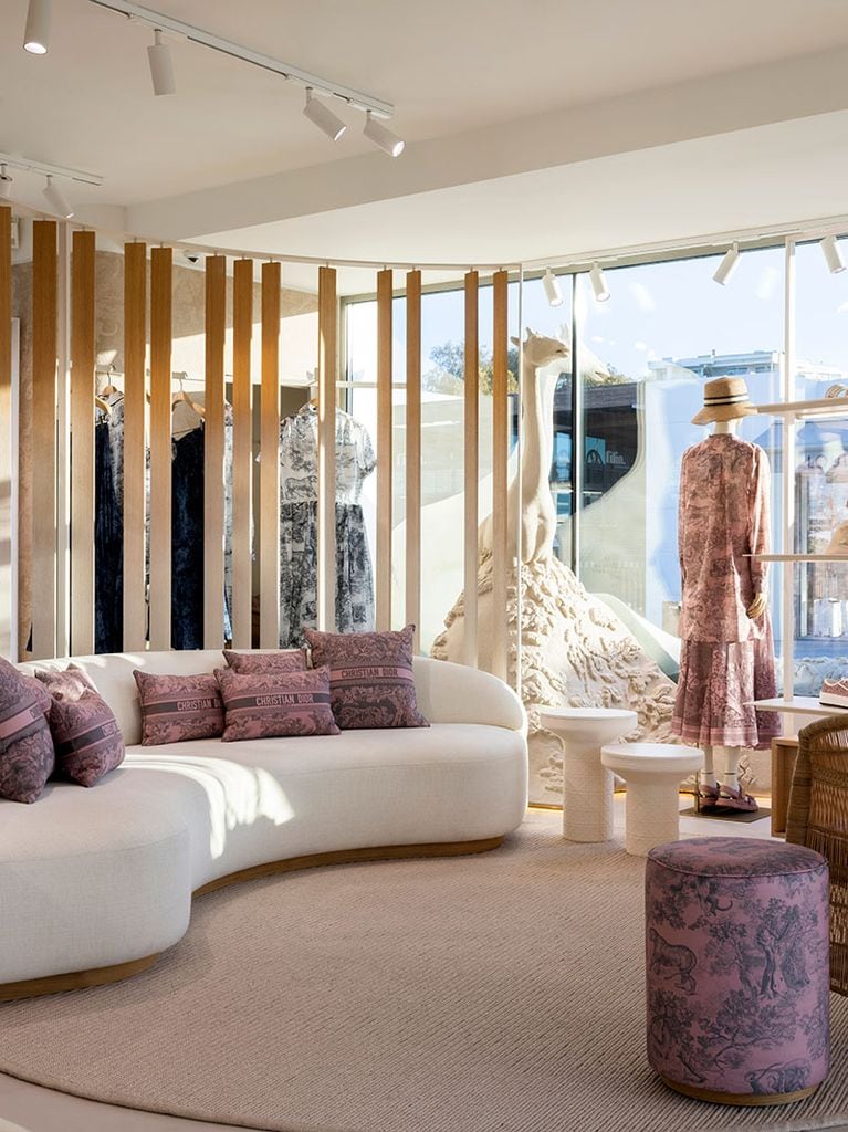 Vista de la pop-up de Dior en Ibiza