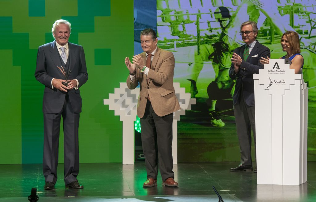 Luis Astolfi recibió una gran ovación del público asistentne