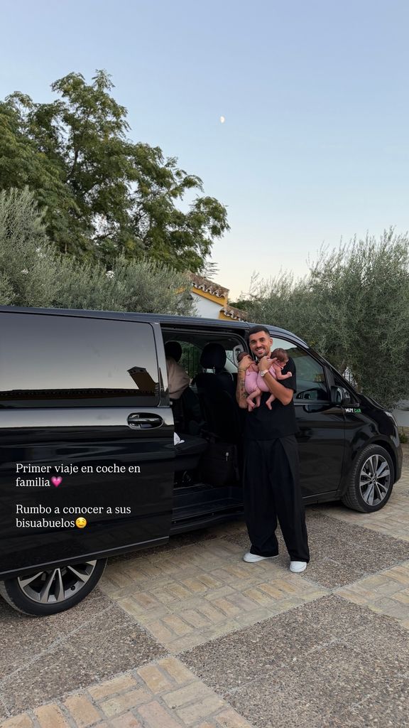Imagen que ha compartido Luna Serrat minutos antes de iniciar un importante viaje para ella