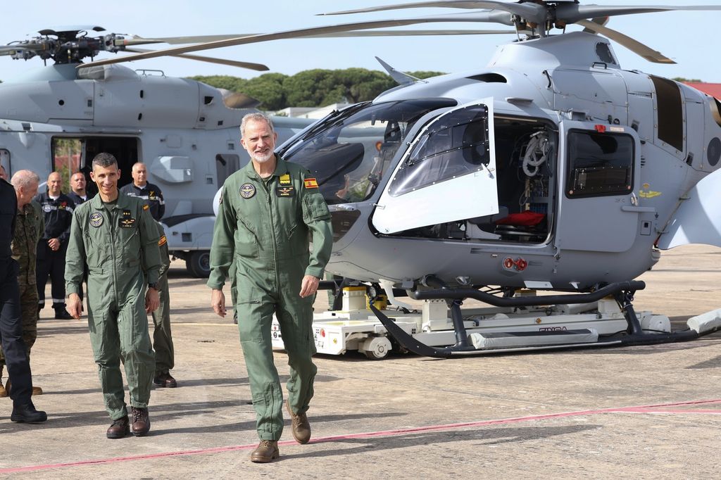 El Rey en la Base Naval de Rota