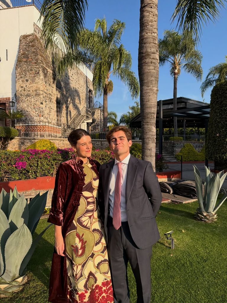 "Me siento tan afortunada de que me hayas elegido a mí como el amor de tu vida para siempre", dijo 