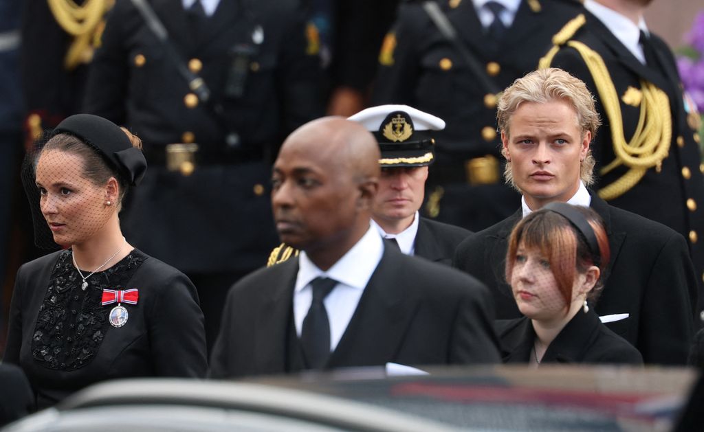 Marius Borg ha ocupado un lugar en el funeral del rey Harald como un nieto más