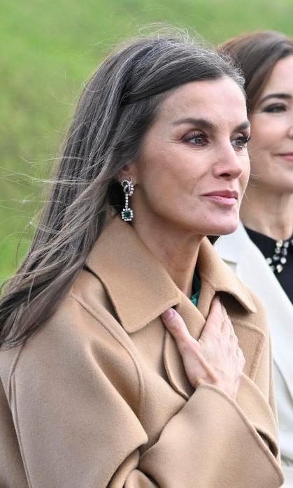 los looks de la reina letizia en dinamarca