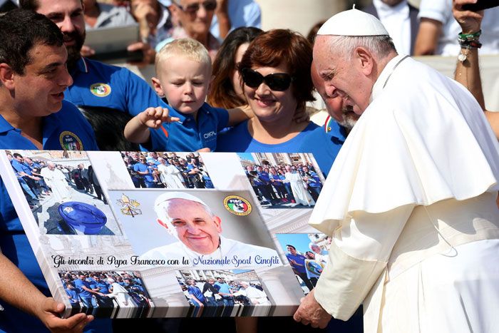 Papa Francisco y su humildad