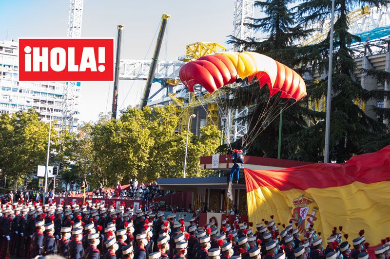 Desfile militar del 12 de octubre