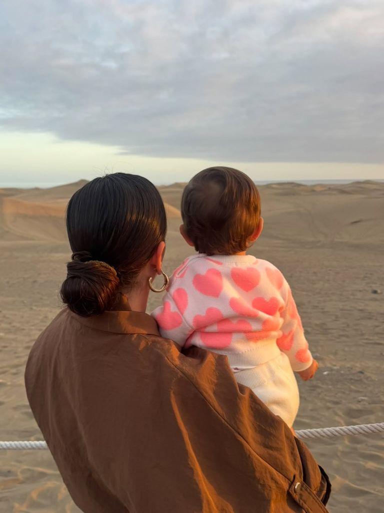 Anabel, con su hija Alma