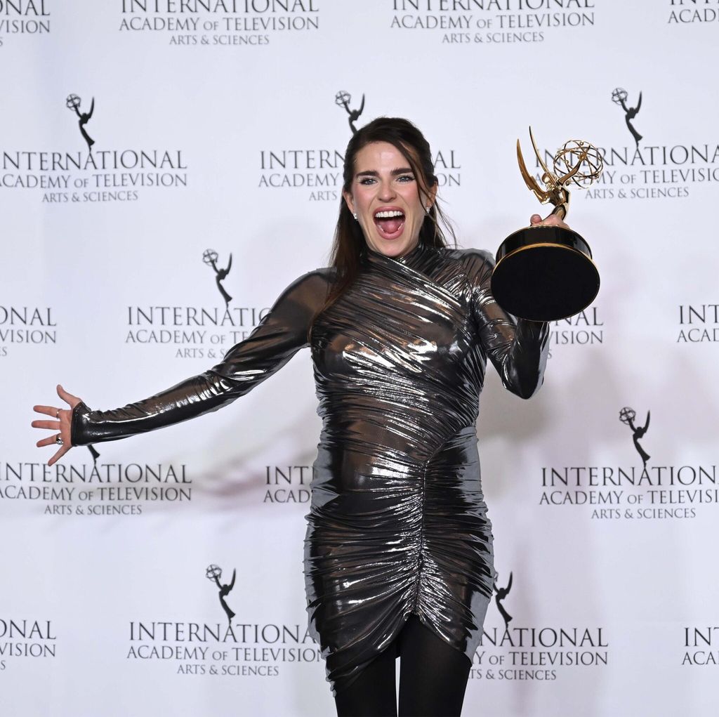 Karla Souza