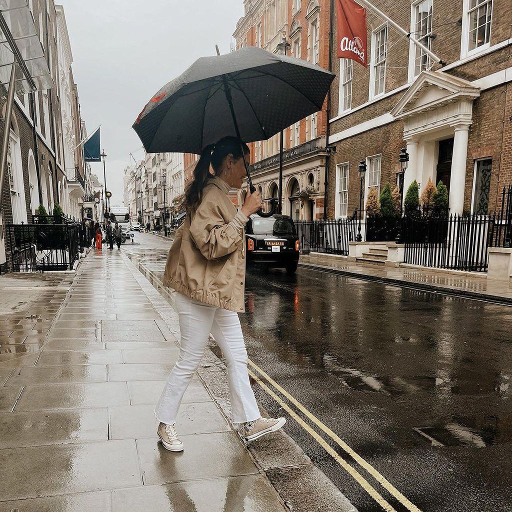 chiquinquir delgado en londres con su hija carlota
