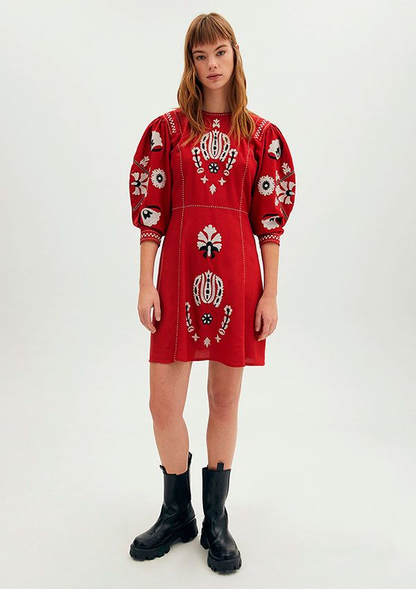 Vestido rojo bordado de Sfera que llevó la Infanta Sofía