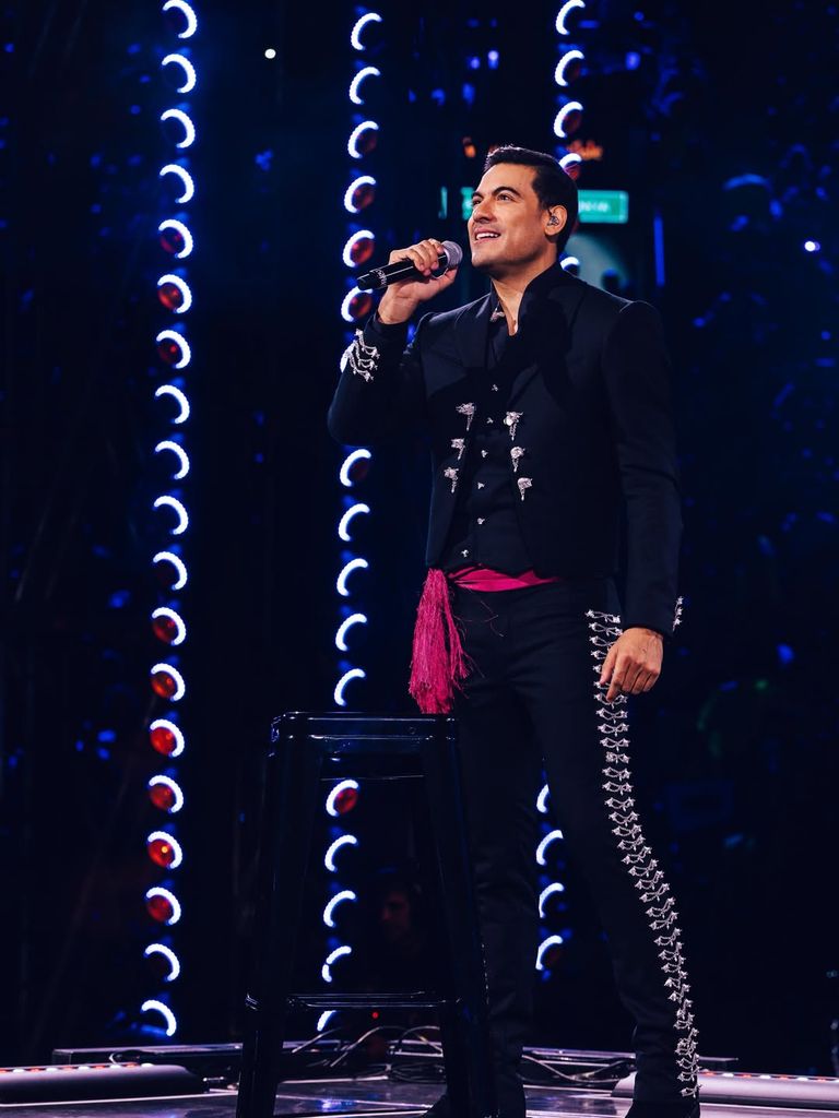Carlos Rivera ofreció un show inolvidable en la Plaza de Toros 'La México'.