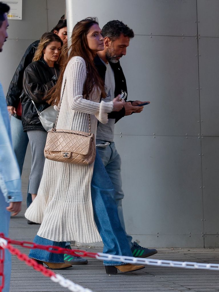 Han sido vistos vestidos con ropa informal
