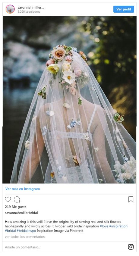 Flores en los vestidos de novia