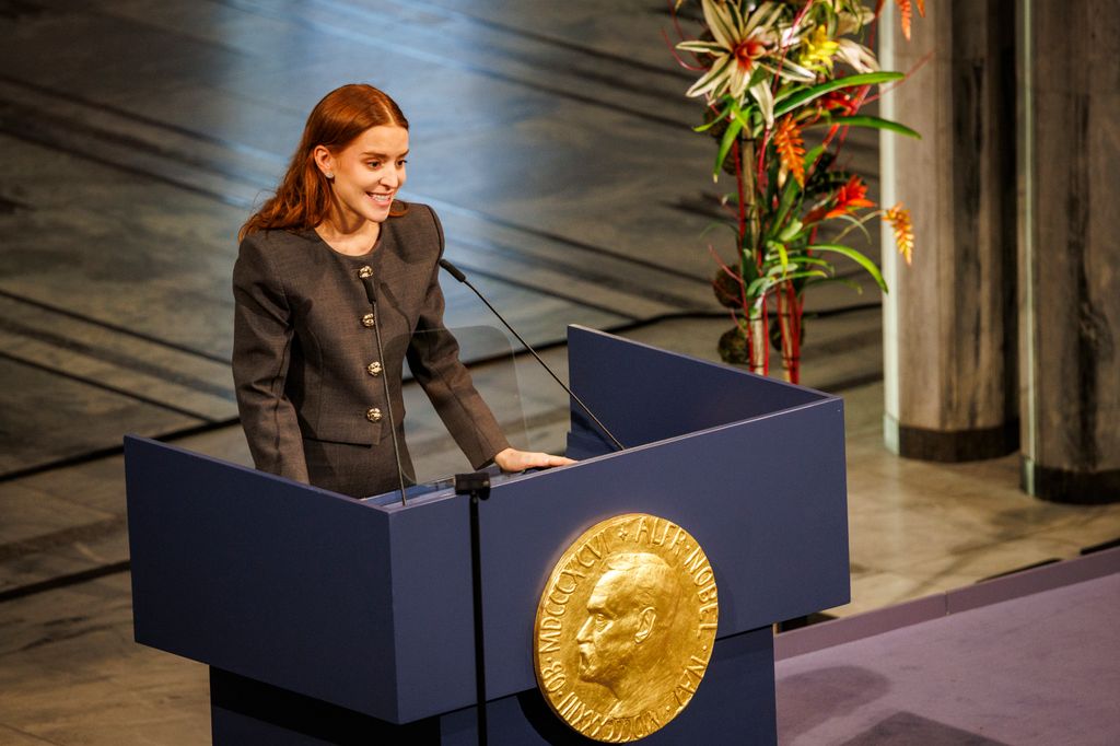 Ana Corina Sosa Machado en la ceremonia del Premio Nobel de la Paz, en el Ayuntamiento de Oslo, el 10 de diciembre de 2025, en Noruega.