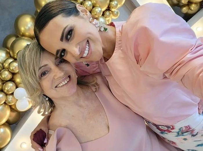 Paula Echevarría celebra las bodas de oro de sus padres