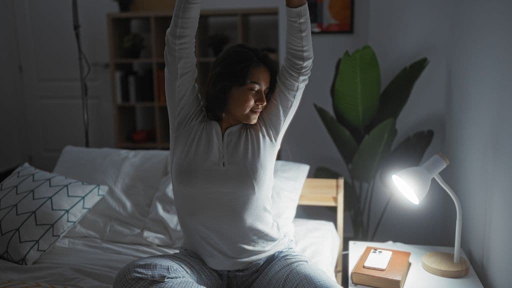 Las plantas de interior se han asociado durante años con un mejor descanso, pero la ciencia pide matizar su efecto real en el dormitorio