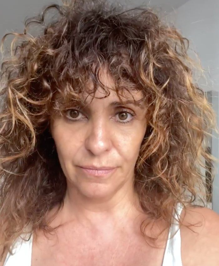 Melani Olivares pide ayuda desde sus perfiles sociales 