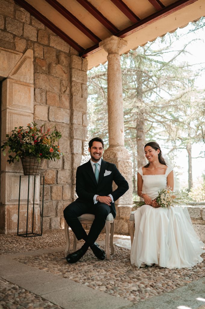 Boda de verano con vestido de novia de Fátima González Atelier