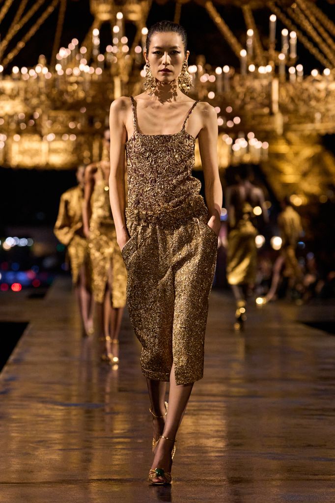 Paris Fashion Week: desfile de Saint Laurent (Primavera/Verano 2027)