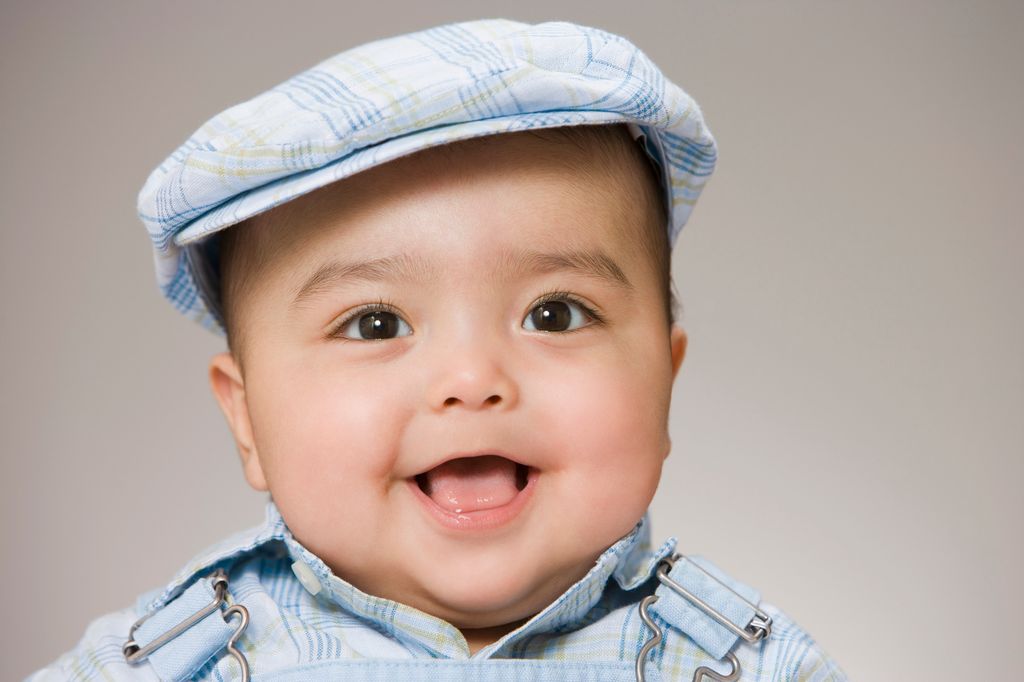 Bebé sonriente