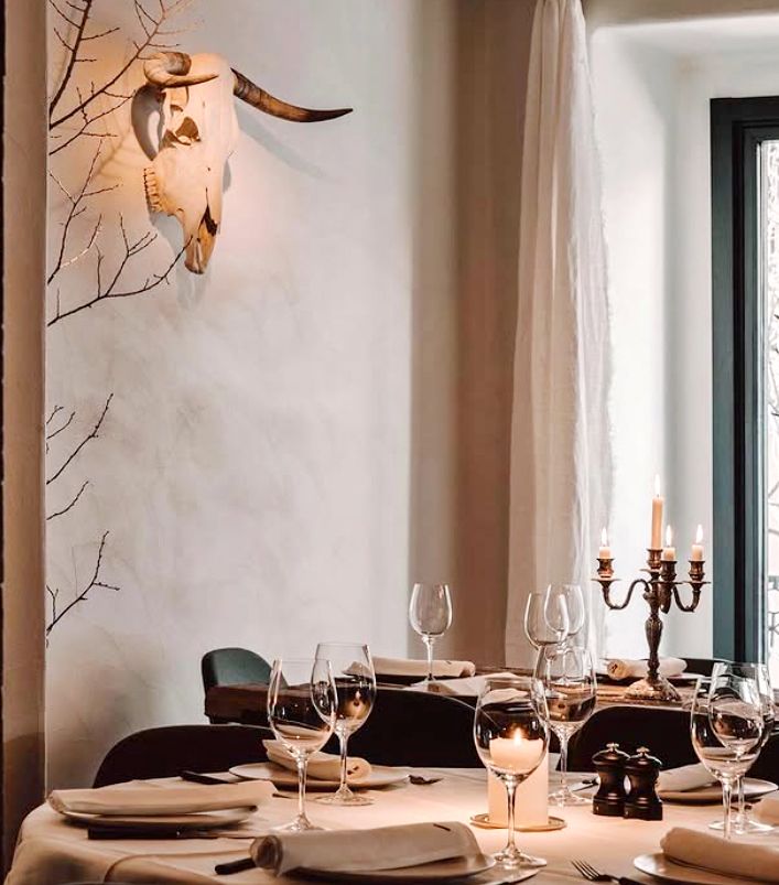 Comedor del restaurante Charrúa