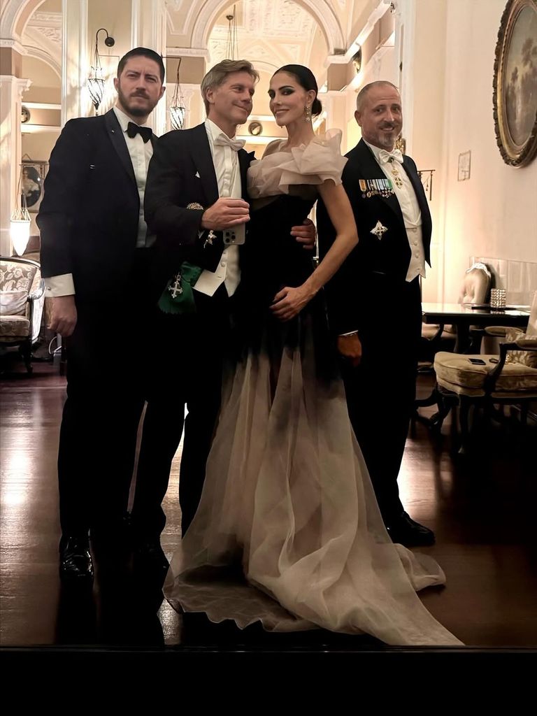 Manuel Filiberto de Saboya y Adriana Abascal en gala solidaria en Florencia