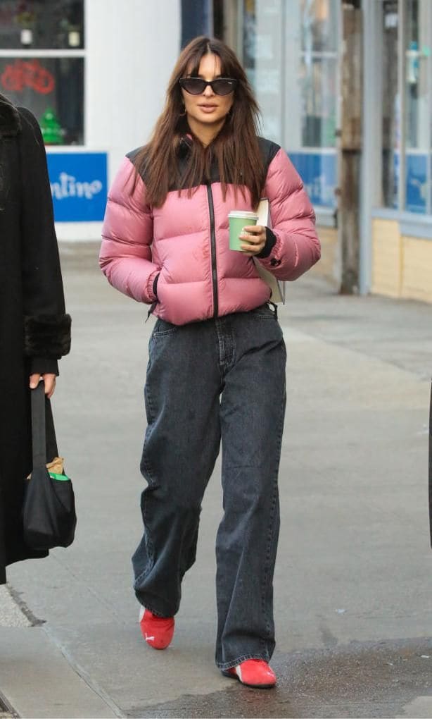 emily ratajkowski chamarra