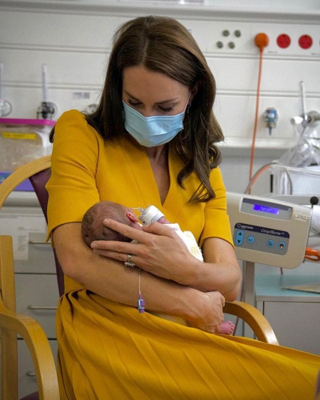 Kate Middleton en el Royal Surrey County Hospital