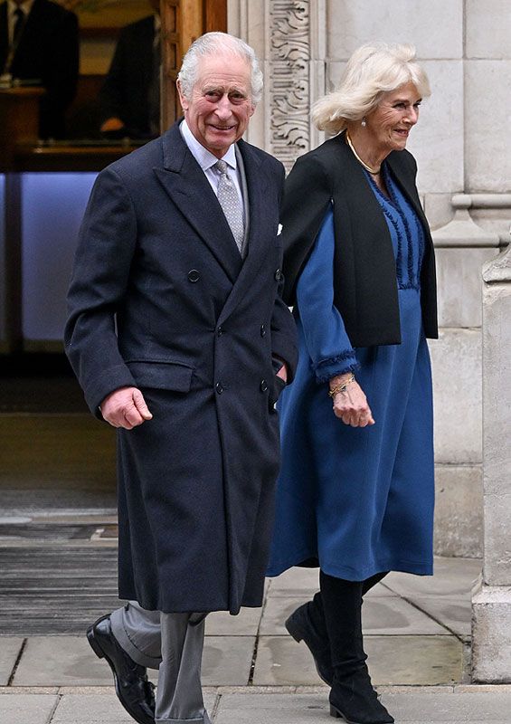 Carlos III recibe el alta